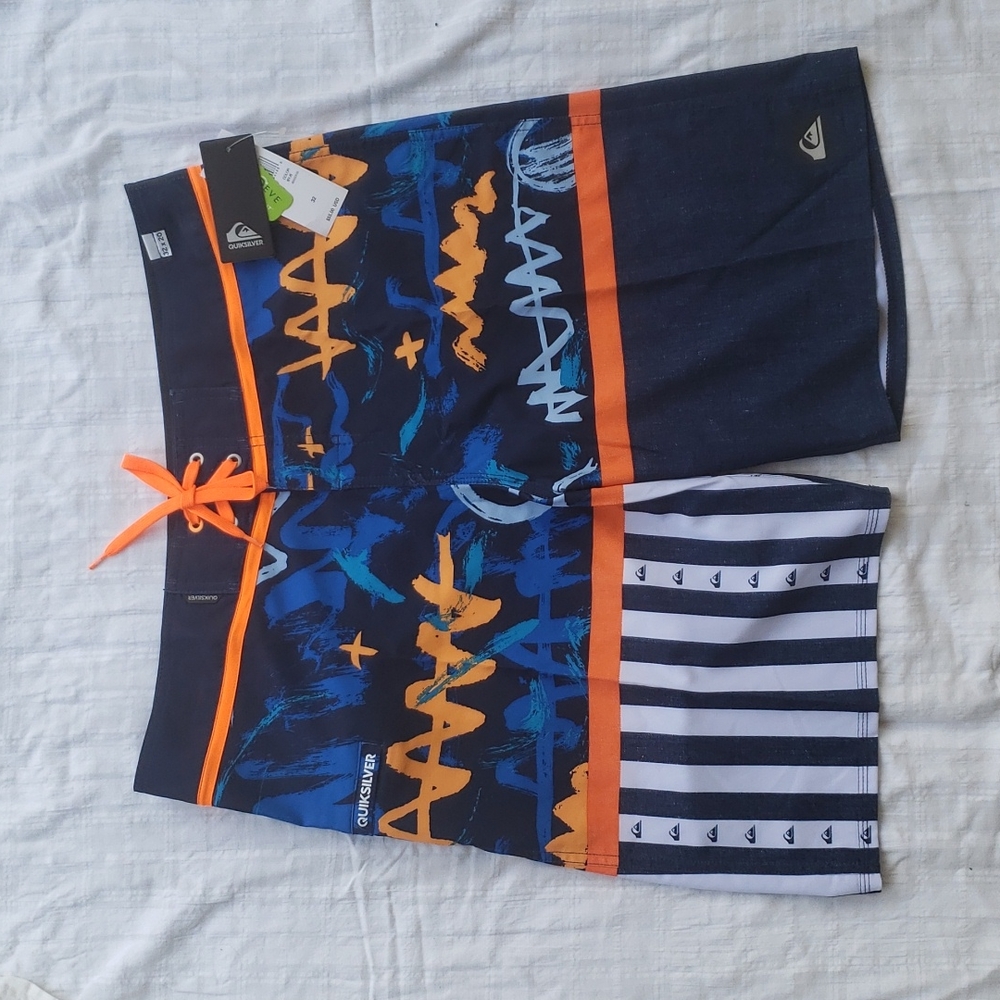 NWT Quiksilver Remix Men's Boardshorts-Swimwear 32